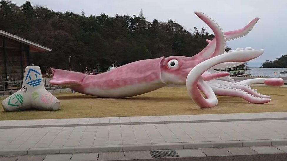 Covid: Japan town builds giant squid statue with relief money